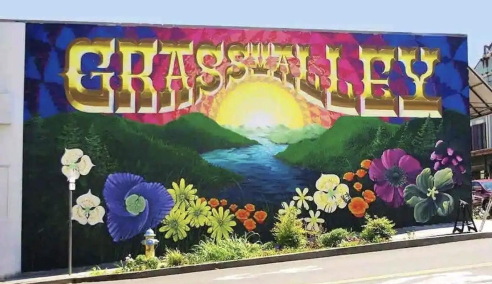 The Gold Heart Of Grass Valley Exterior photo